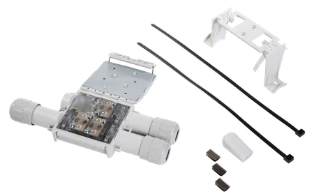 RayClic T connection with three outputs with mounting bracket and included additional end seal.