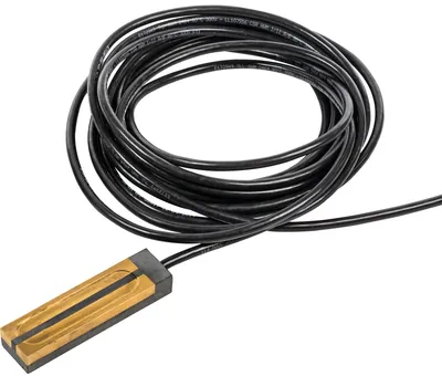 Raychem Raystat-M2-R-Sensor with 10 metres of cable coiled.